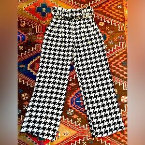 Stylish Black and White Houndstooth Women's Trousers